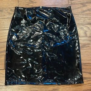 Forever 21 black faux patent leather skirt size small